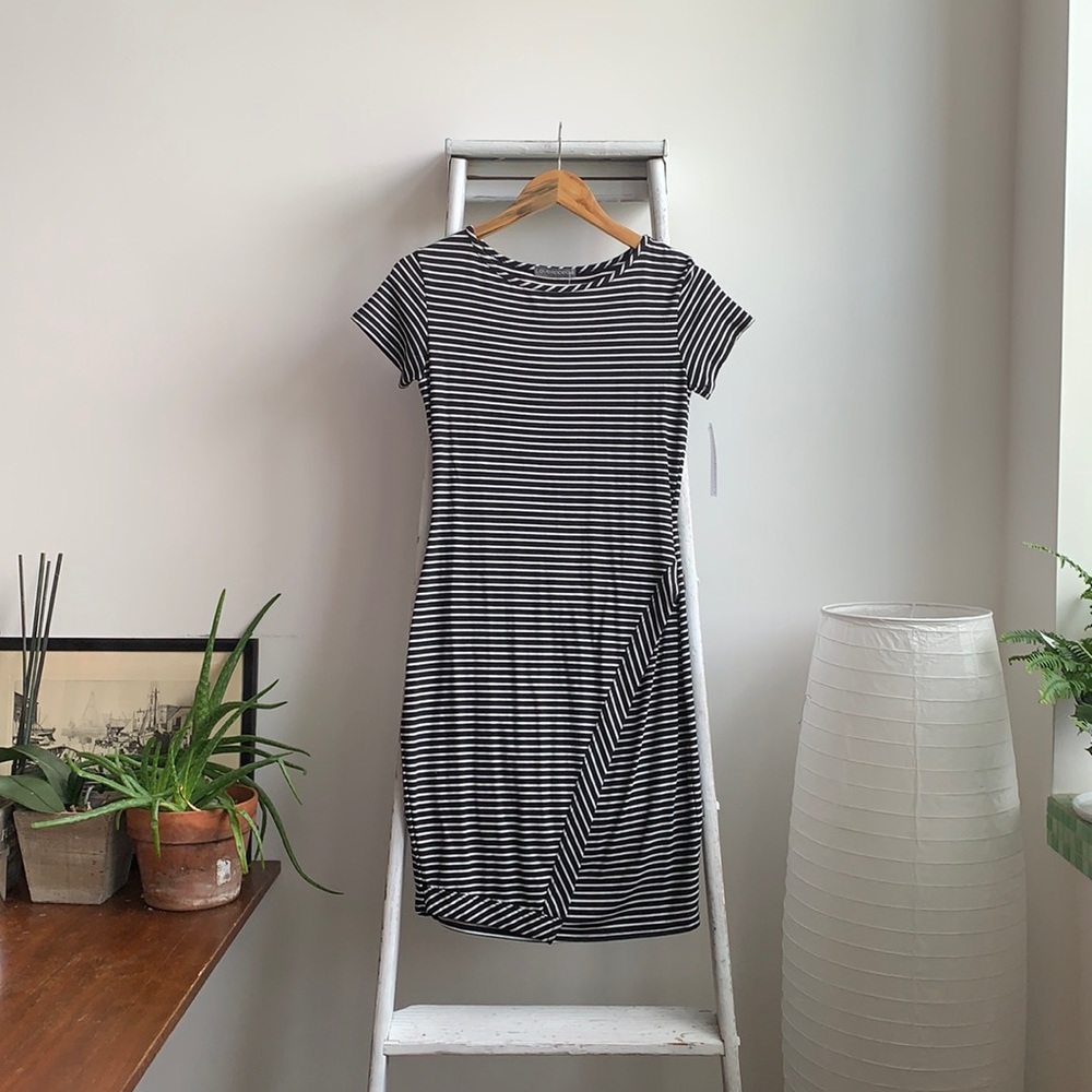 Black Striped Short Sleeve Body-con Dress - S -NWT